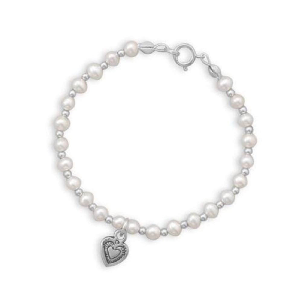 NEW baby girl pearl bracelet. Valentine gift, baby gift, baby shower, baptism